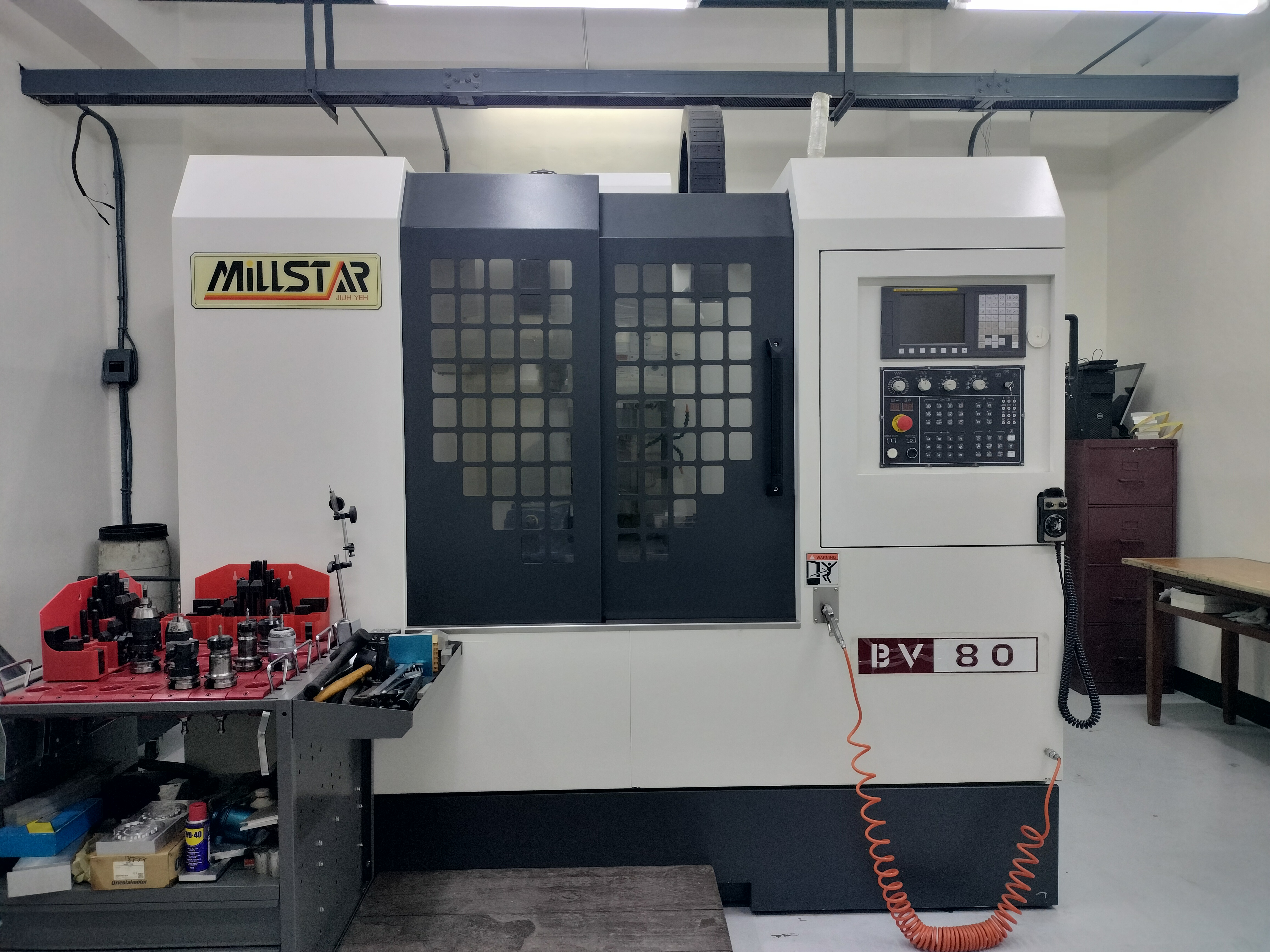 Step in to the future of education with our facilities at the CIT building. Experience our laboratories and equipment through an immersive virtual tour.